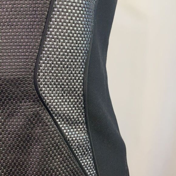 Hugo Boss Black and Gray Sleeveless Dress - Picture 4 of 10
